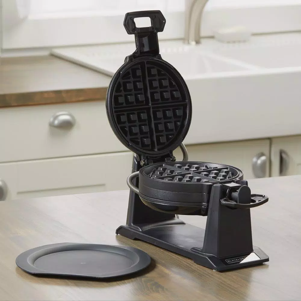 Electric Skillets & Indoor Grills BLACK+DECKER 2-Waffle Black Flip Belgian Waffle Maker 11 Electric Skillets & Indoor Grills BLACK+DECKER 2-Waffle Black Flip Belgian Waffle Maker - Image 9