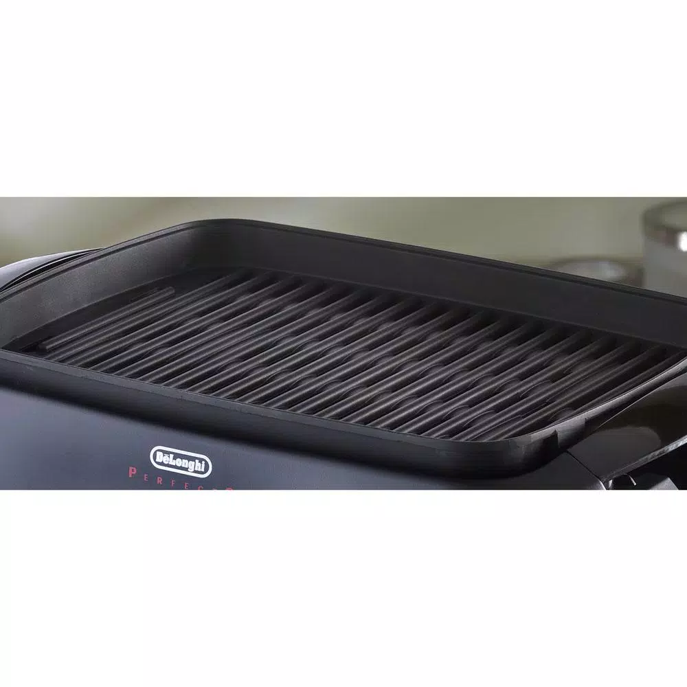 Electric Skillets & Indoor Grills DeLonghi Perfecto Healthy 192 Sq. In. Black Aluminum Indoor Grill With Lid 5 Electric Skillets & Indoor Grills DeLonghi Perfecto Healthy 192 Sq. In. Black Aluminum Indoor Grill With Lid - Image 3