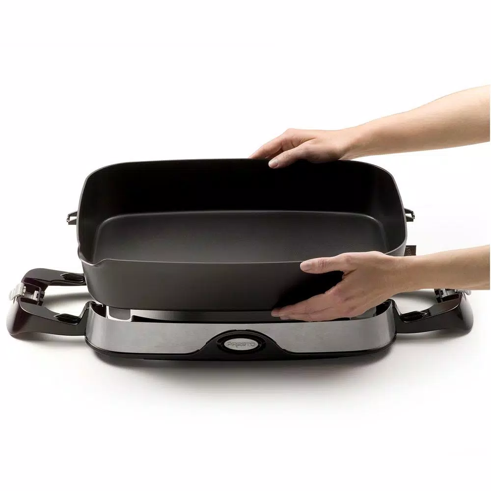 Presto 16 in. x 12 in. (118 sq. in.) Black Cast Aluminum Foldaway Electric Skillet with Glass Lid Electric Skillets & Indoor Grills Presto 16 In. X 12 In. (118 Sq. In.) Black Cast Aluminum Foldaway Electric Skillet With Glass Lid -Costway Shop black presto electric skillets 06857 1f 1000