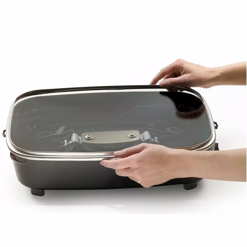 Presto 16 in. x 12 in. (118 sq. in.) Black Cast Aluminum Foldaway Electric Skillet with Glass Lid Electric Skillets & Indoor Grills Presto 16 In. X 12 In. (118 Sq. In.) Black Cast Aluminum Foldaway Electric Skillet With Glass Lid -Costway Shop black presto electric skillets 06857 c3 1000