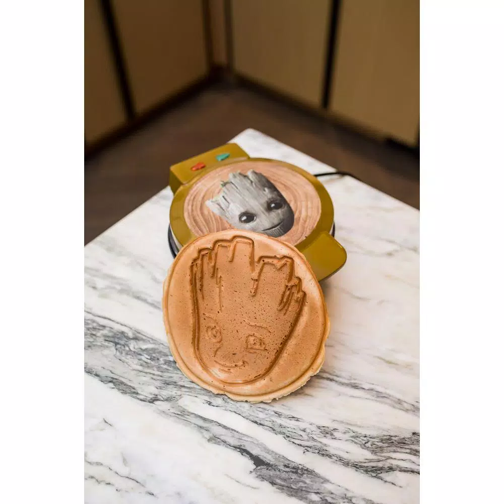 Uncanny Brands Marvel Movie Groot Waffle Brown Maker Electric Skillets & Indoor Grills Uncanny Brands Marvel Movie Groot Waffle Brown Maker -Costway Shop brown uncanny brands waffle makers wm mvm grt 31 1000