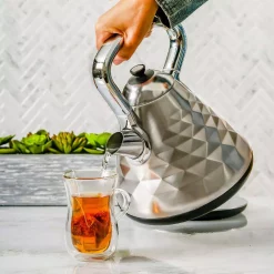 Electric Kettles Ovente 7.1-Cup Silver Electric Kettle With Boil-Dry Protection And Auto Shut-Off, Cleo Collection (KS755BR) 19 Electric Kettles Ovente 7.1-Cup Silver Electric Kettle With Boil-Dry Protection And Auto Shut-Off, Cleo Collection (KS755BR) -Costway Shop brushed ovente electric kettles ks755br 31 1000