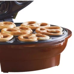 Electric Skillets & Indoor Grills Brentwood Appliances Green Mini Electric Pretzel Maker -Costway Shop green brentwood appliances indoor grills ts 251 40 1000