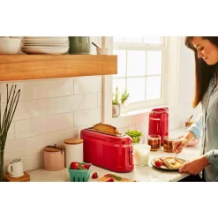 Toasters KitchenAid 100-Year Limited Edition Queen Of Hearts 2-Slice Passion Red Toaster 8 Toasters KitchenAid 100-Year Limited Edition Queen Of Hearts 2-Slice Passion Red Toaster -Costway Shop passion red kitchenaid pop up toasters kmt3115qhsd 76 1000