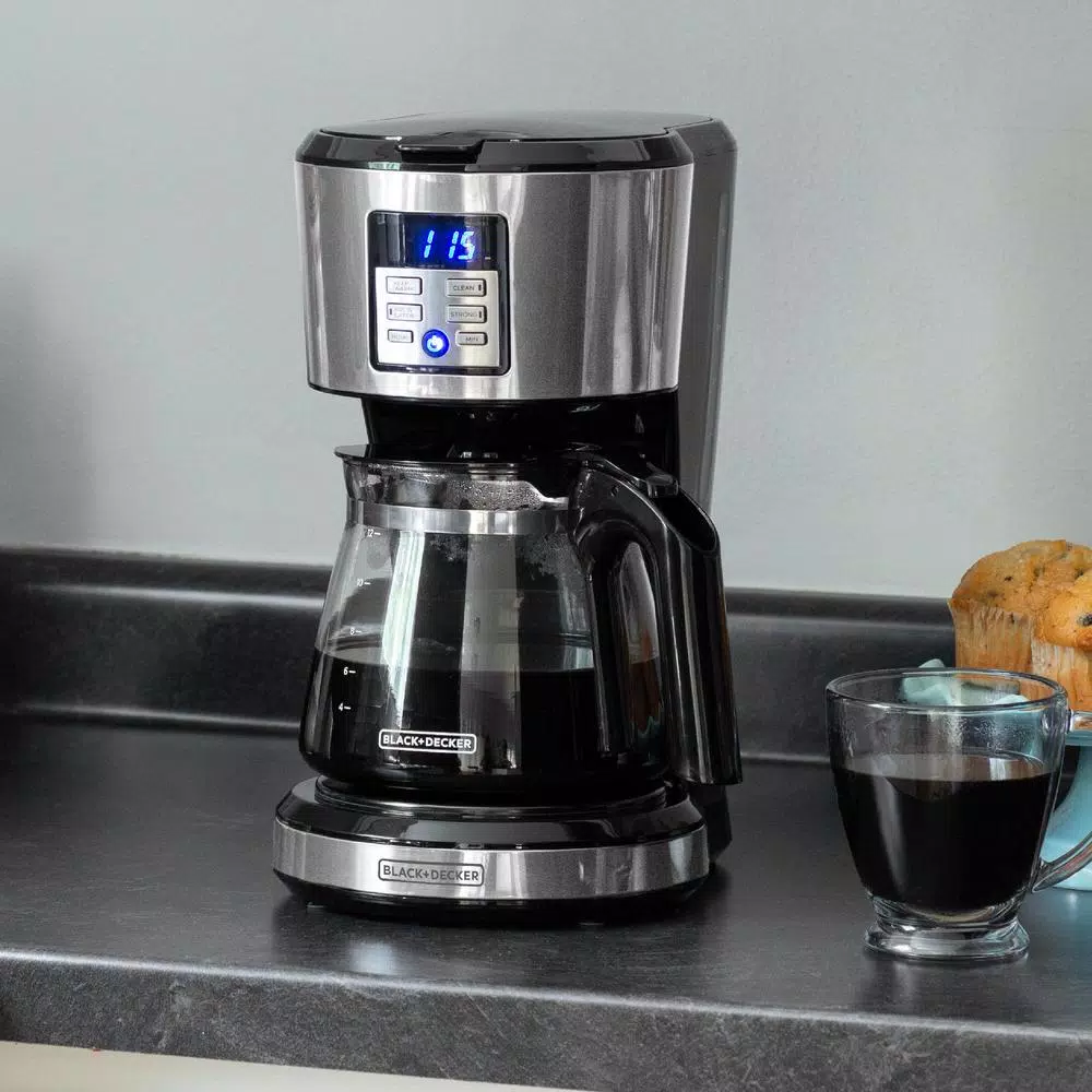 Coffee Makers BLACK+DECKER 12-Cup Silver Accents Programmable Coffeemaker With Vortex Technology 9 Coffee Makers BLACK+DECKER 12-Cup Silver Accents Programmable Coffeemaker With Vortex Technology - Image 7