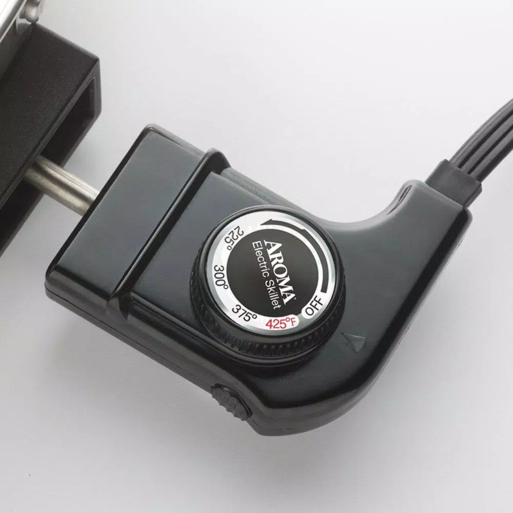 AROMA 132 sq. in. Stainless Steel Electric Skillet Electric Skillets & Indoor Grills AROMA 132 Sq. In. Stainless Steel Electric Skillet -Costway Shop stainless steel aroma electric skillets afp 1600s 44 1000