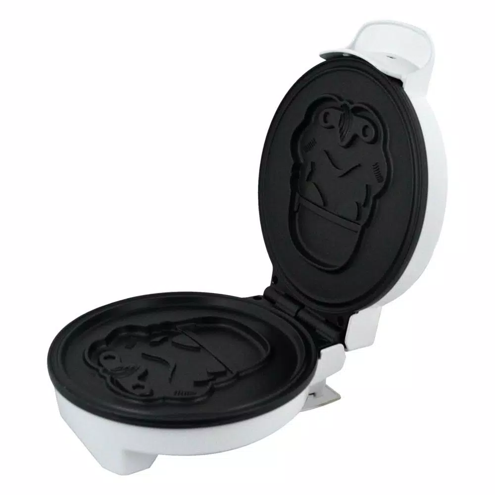 Electric Skillets & Indoor Grills Uncanny Brands Star Wars Stormtrooper White American Waffle Maker 5 Electric Skillets & Indoor Grills Uncanny Brands Star Wars Stormtrooper White American Waffle Maker - Image 3